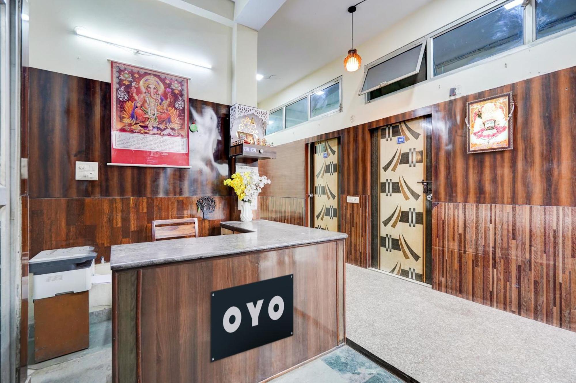 Hotel O Ashoka Inn Hotel Near Botanical Garden ノイダ エクステリア 写真
