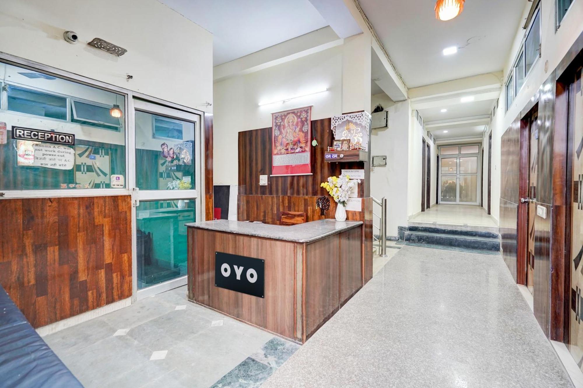 Hotel O Ashoka Inn Hotel Near Botanical Garden ノイダ エクステリア 写真