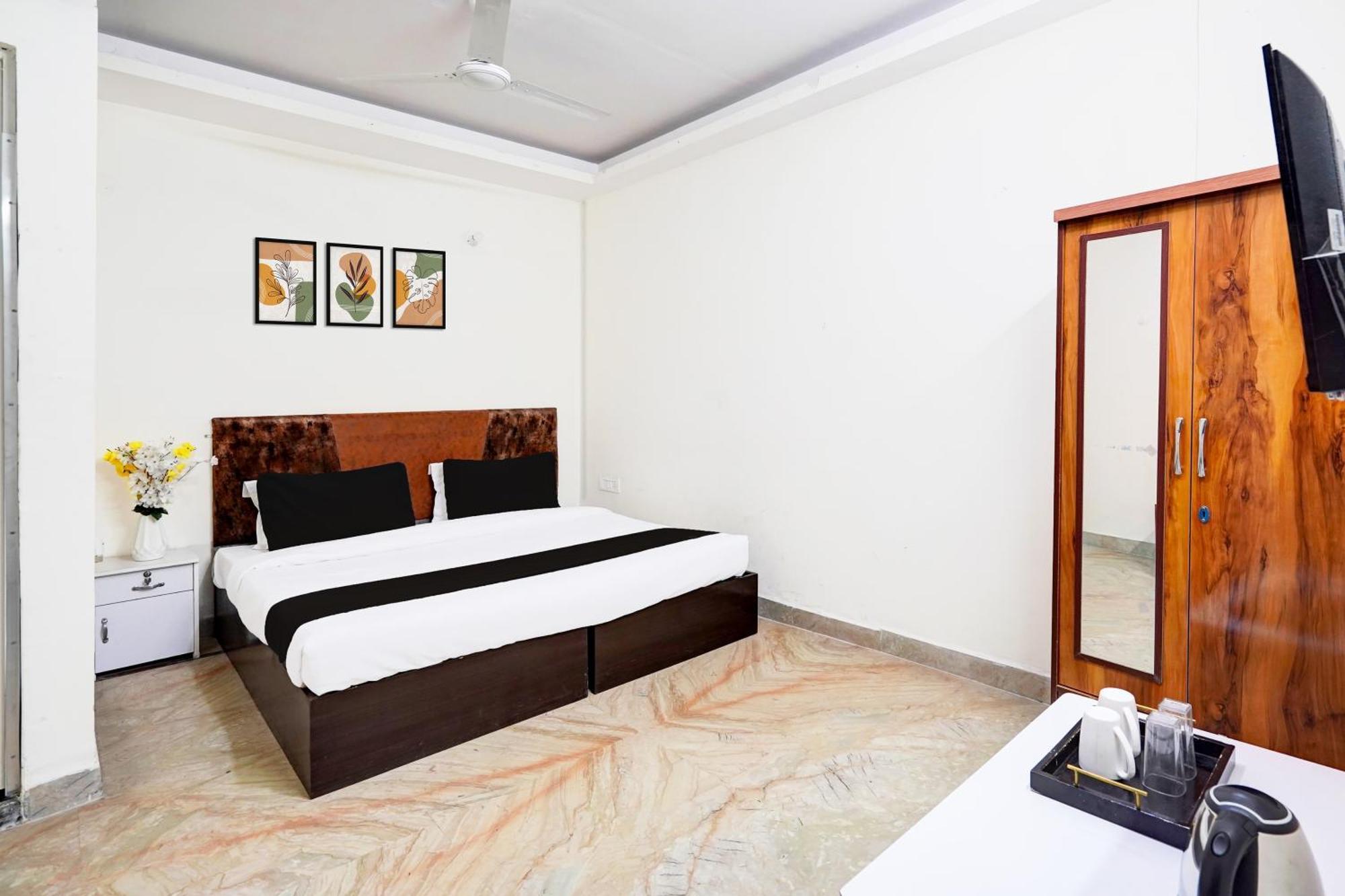 Hotel O Ashoka Inn Hotel Near Botanical Garden ノイダ エクステリア 写真